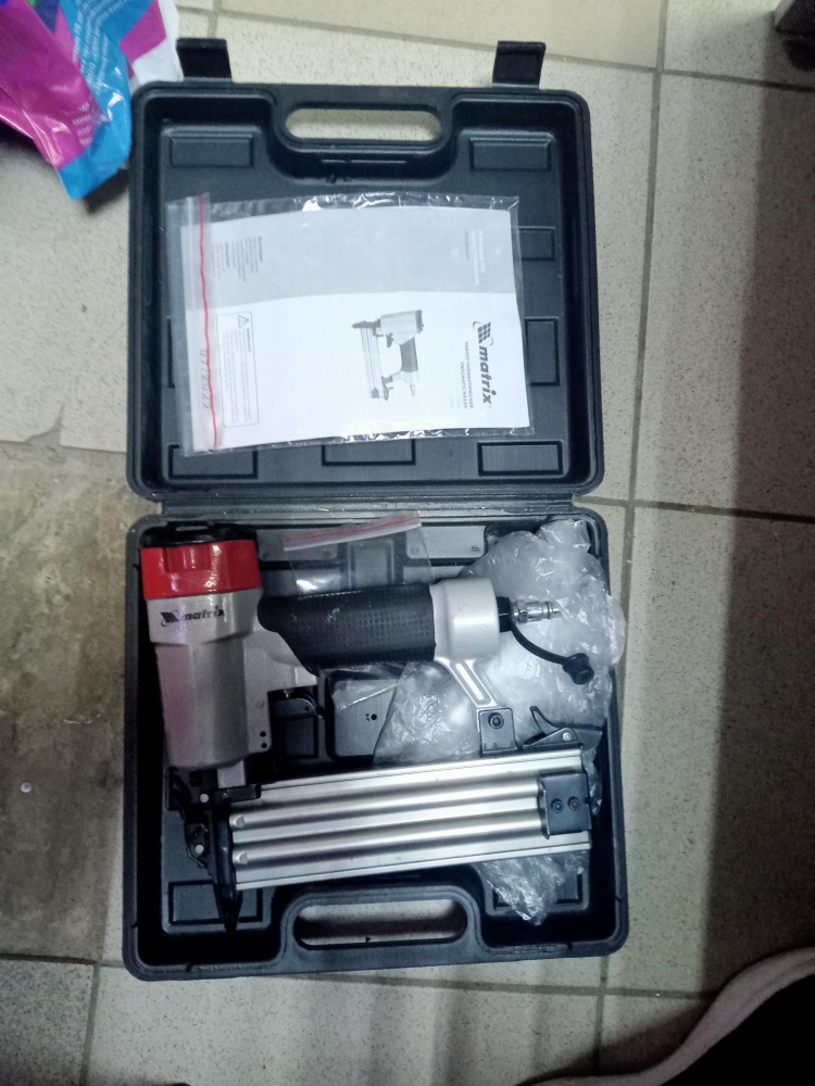 Пневмопистолет MATRIX