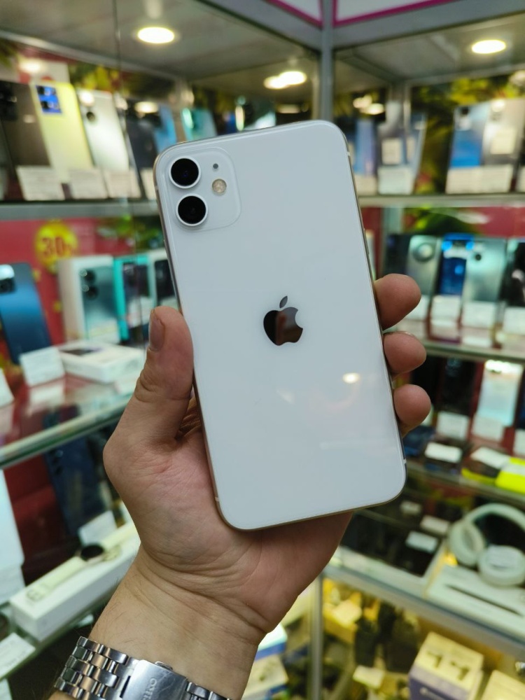 Смартфон iPhone 11 128 Gb