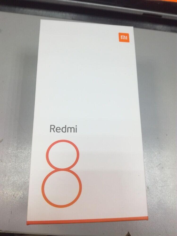 /Смартфон Xiaomi Redmi 8