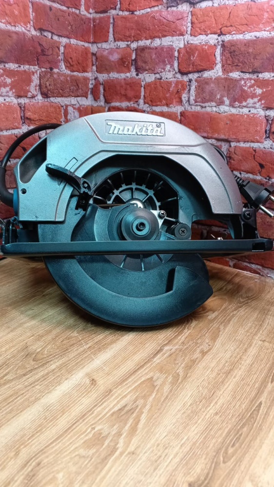 Циркулярная пила МАКИТА HS7000