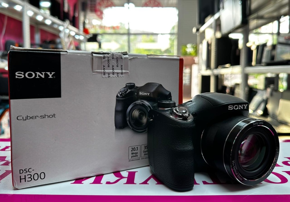 Фотоаппарат Sony Cuber-shot DSC-H300