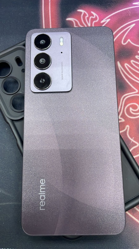 Смартфон Realme C75 8/128