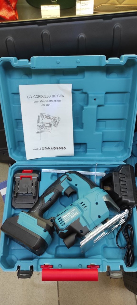 Лобзик Makita JS-650