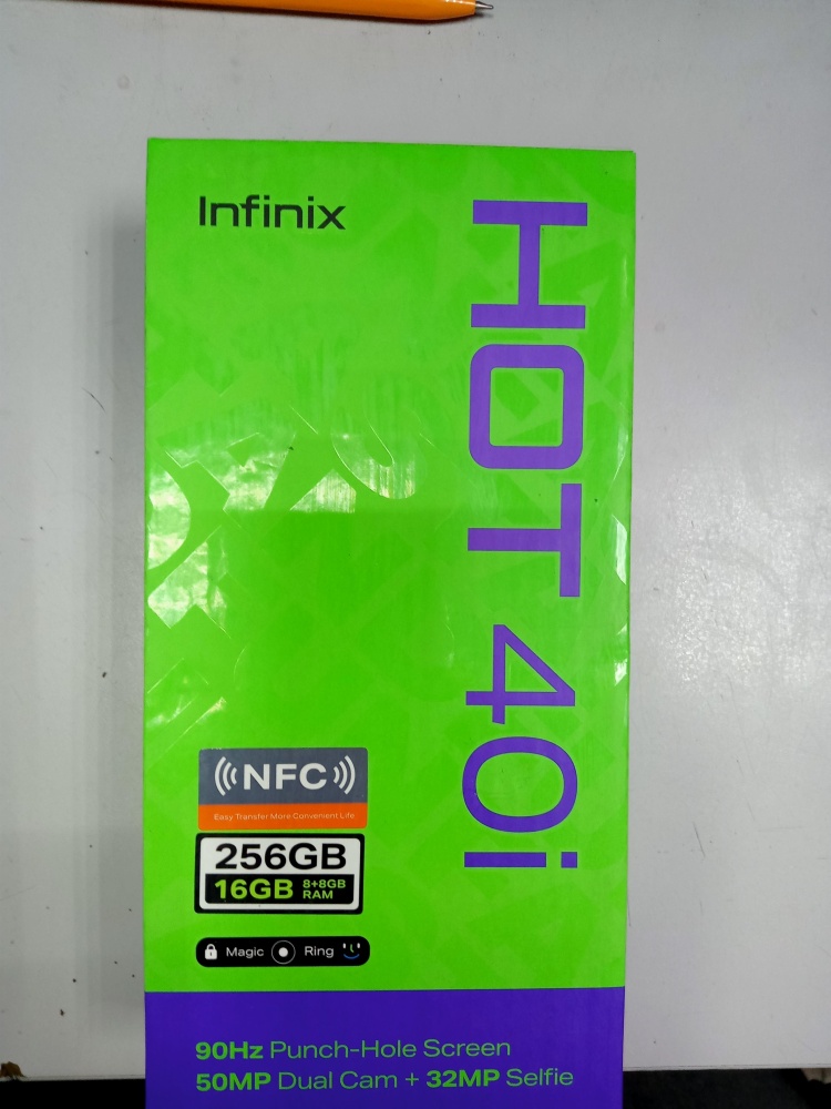 Мобильный телефон Infinix HOT 40i