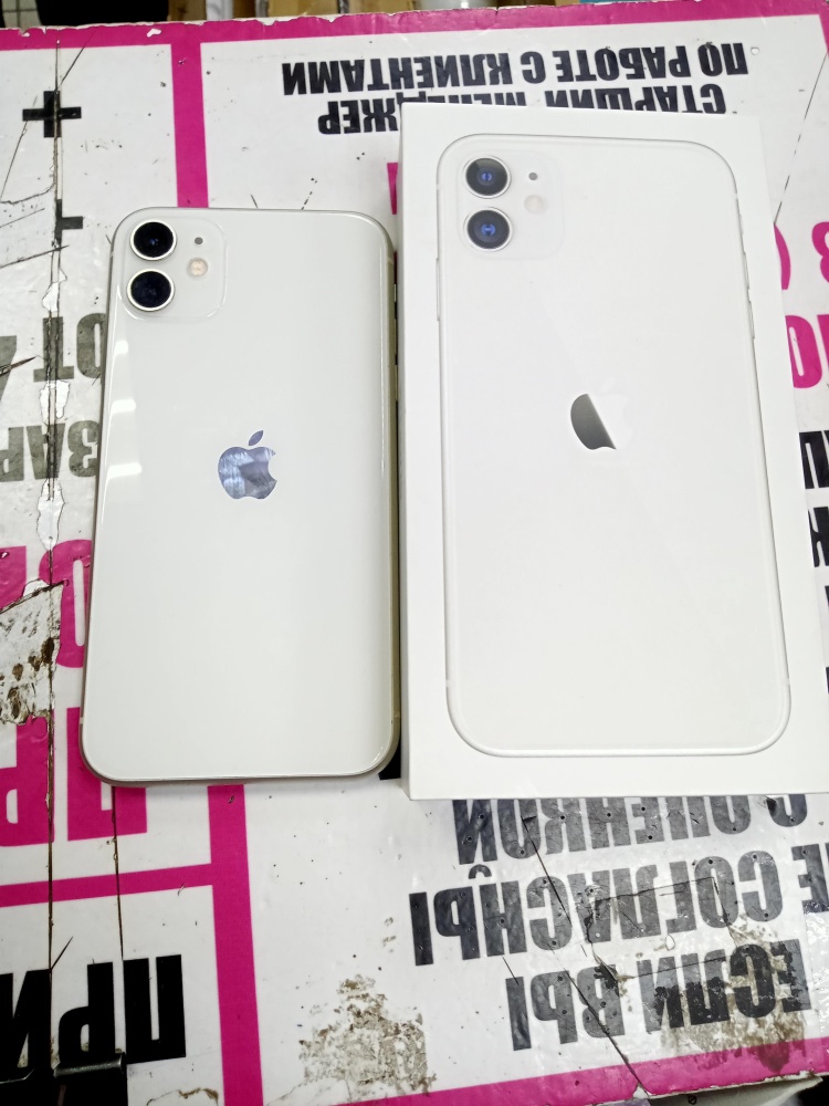 Смартфон iPhone 11 128 Gb