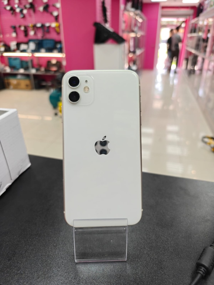 Смартфон iPhone 11 128 Gb