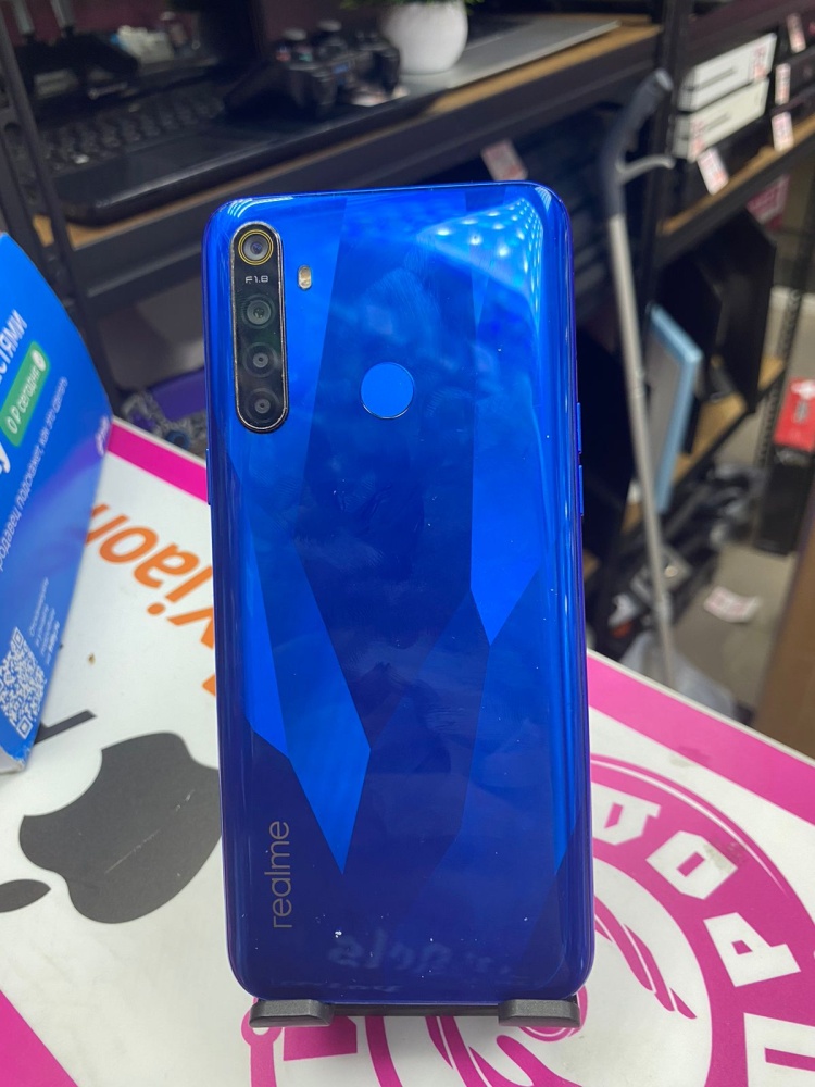 Смартфон Realme 5 4/64