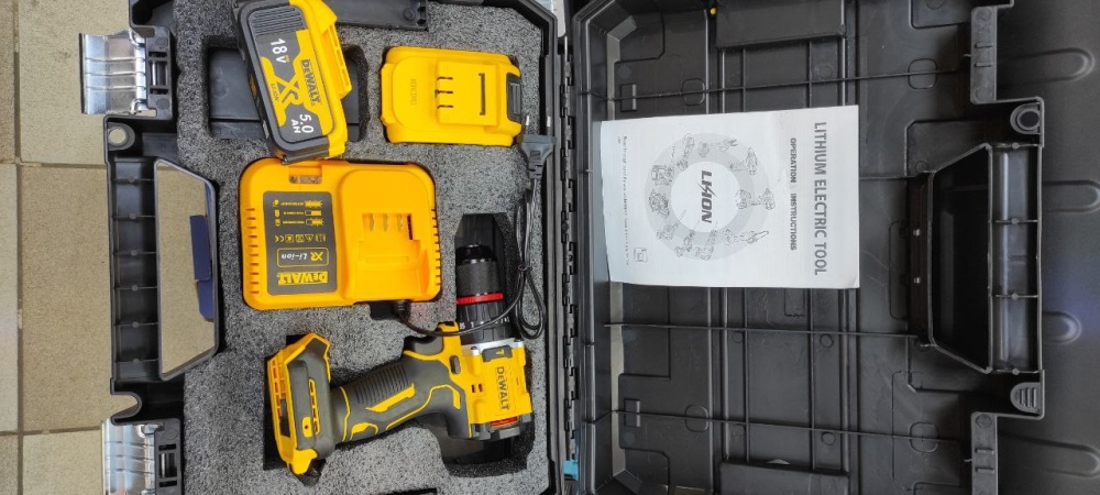 Шуруповерт Dewalt 18 v