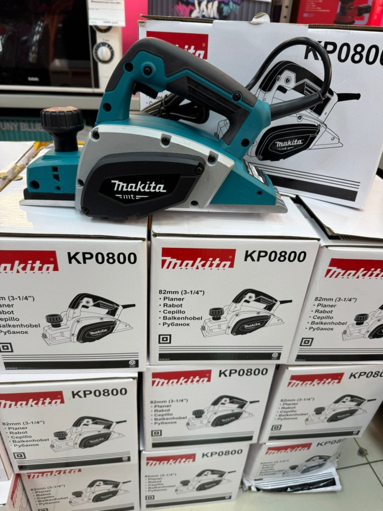 Рубанок Makita KP0800