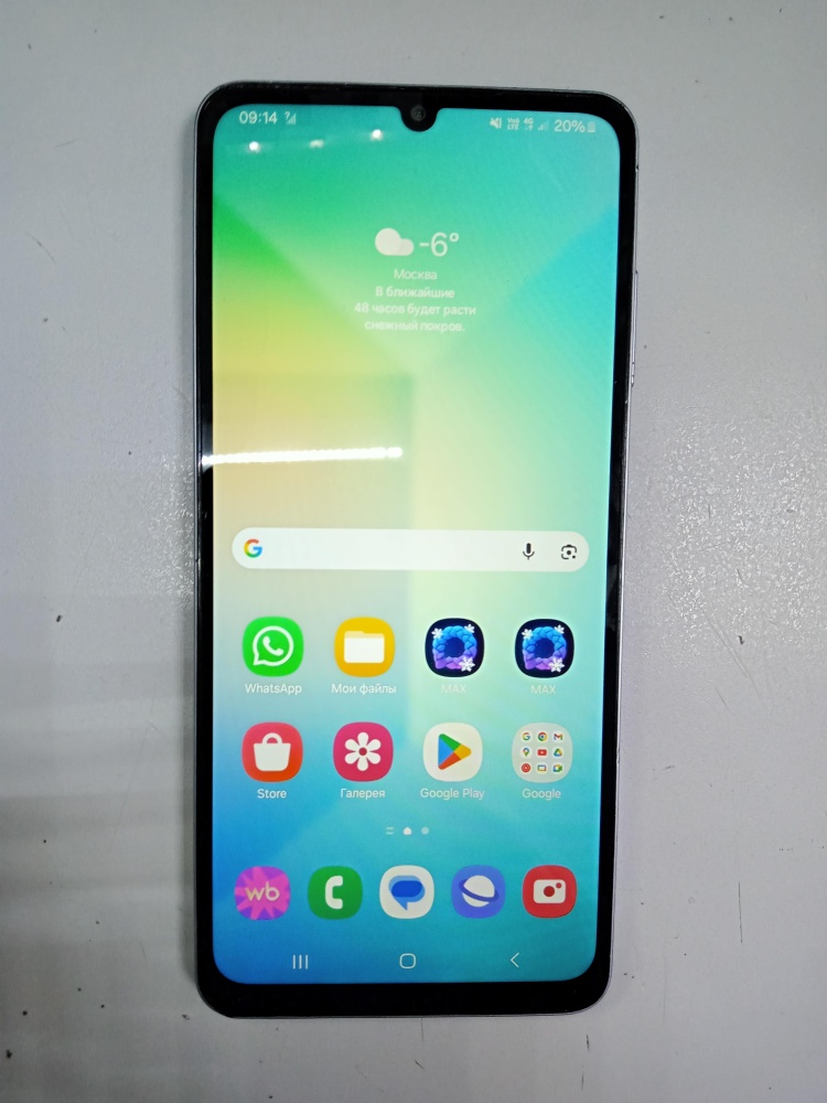 Смартфон Samsung A06